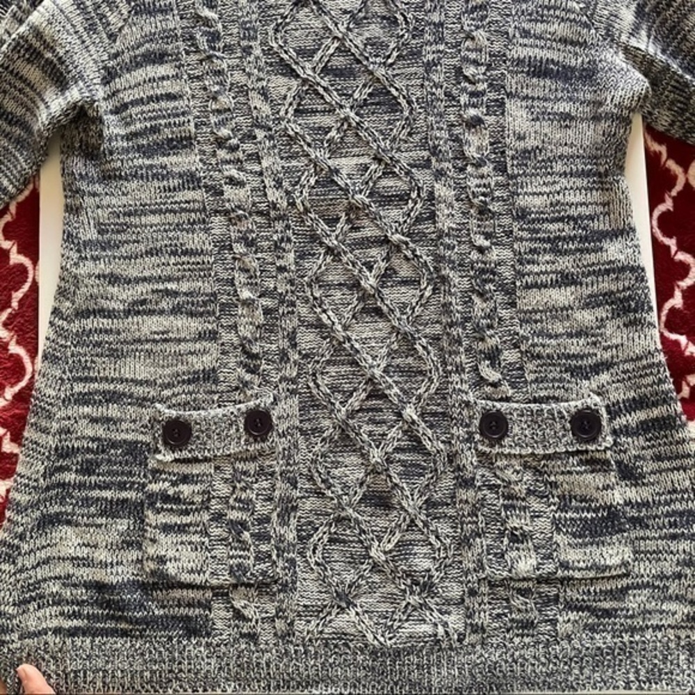 Attractive Warm Sweater with Pockets